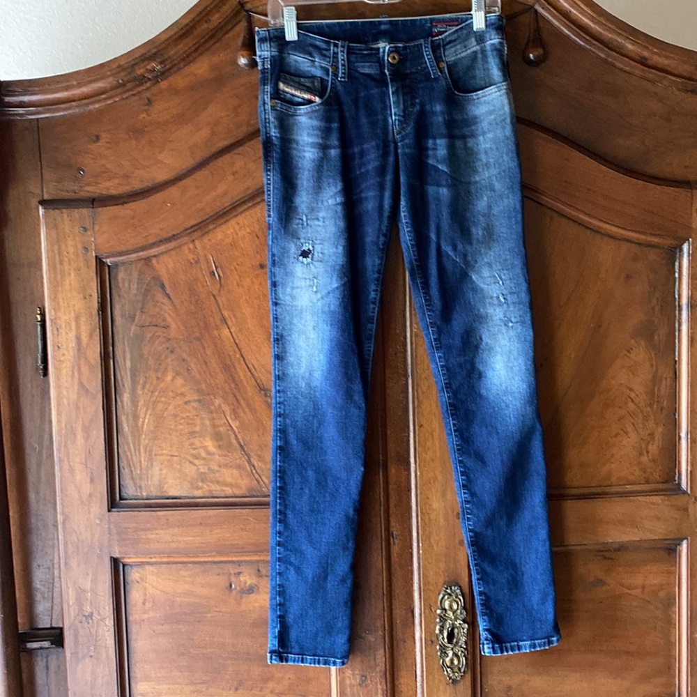 Diesel Grupee Distressed Skinny Jeans